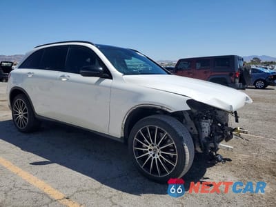 Czwarte zdjęcie samochodu z boku: 2018 MERCEDES-BENZ GLC 300 VIN:WDC0G4JB8JV014231 - miniatura