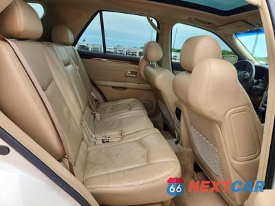 Zdjęcie 11 z 13 samochodu: 2008 CADILLAC SRX VIN:1GYEE637X80125323 - miniatura