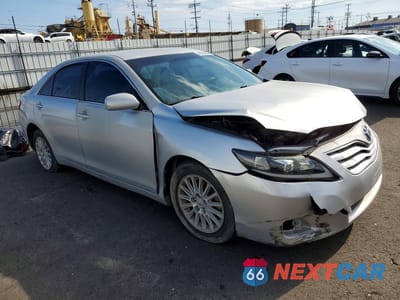 Czwarte zdjęcie samochodu z boku: 2011 TOYOTA CAMRY LE VIN:4T1BF3EK0BU736835 - miniatura