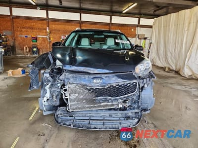 Piąte zdjęcie samochodu w środku: 2017 KIA SPORTAGE LX VIN:KNDPMCAC7H7188354 - miniatura