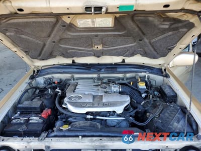 Zdjęcie 12 z 13 samochodu: 2004 NISSAN PATHFINDER SE VIN:JN8DR09Y44W920852 - miniatura
