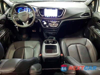 Zdjęcie 8 z 13 samochodu: 2026 CHRYSLER PACIFICA SELECT VIN:2C4RC1BG9TR217233 - miniatura