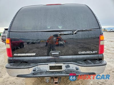 Zdjęcie 6 z 13 samochodu: 2000 CHEVROLET SUBURBAN K2500 VIN:3GNGK26U1YG175063 - miniatura