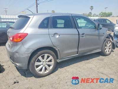 Trzecie zdjęcie samochodu z tyłu: 2013 MITSUBISHI OUTLANDER SPORT SE VIN:4A4AP4AU9DE022900 - miniatura