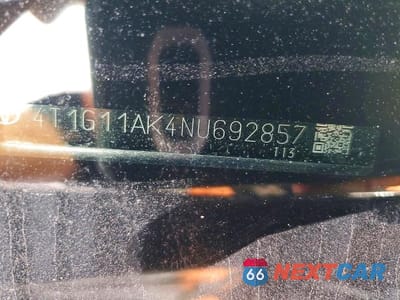 Zdjęcie 12 z 12 samochodu: 2022 TOYOTA CAMRY SE VIN:4T1G11AK4NU692857 - miniatura