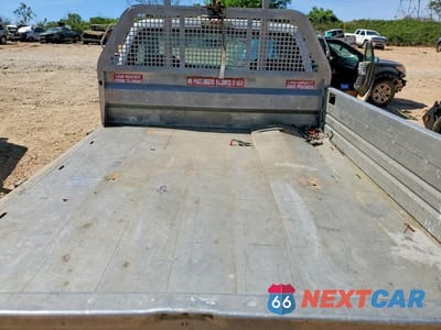 Zdjęcie 10 z 11 samochodu: 2006 FORD F350 SRW SUPER DUTY VIN:1FDSF345X6ED16771 - miniatura