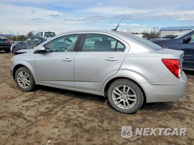 Drugie zdjęcie samochodu z przodu: 2013 CHEVROLET SONIC LT VIN:1G1JC5SG4D4132642 - miniatura