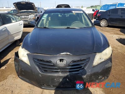 Piąte zdjęcie samochodu w środku: 2007 TOYOTA CAMRY LE VIN:4T1BE46KX7U699937 - miniatura