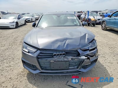 Piąte zdjęcie samochodu w środku: 2019 AUDI A4 PREMIUM VIN:WAUGMAF44KA109820 - miniatura