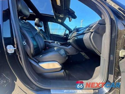 Piąte zdjęcie samochodu w środku: 2017 MERCEDES-BENZ GLS 63 AMG 4MATIC VIN:4JGDF7FE1HA888092 - miniatura