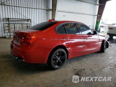 Trzecie zdjęcie samochodu z tyłu: 2013 BMW 335 XI VIN:WBA3B9C50DF140908 - miniatura