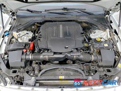 Zdjęcie 11 z 12 samochodu: 2016 JAGUAR XF S VIN:SAJBG4BV8GCY06179 - miniatura