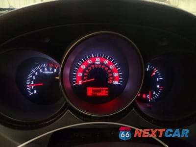 Zdjęcie 9 z 12 samochodu: 2009 KIA OPTIMA LX VIN:KNAGE228595334861 - miniatura