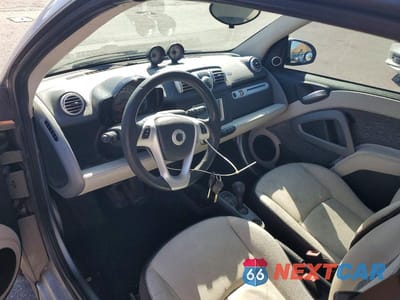 Zdjęcie 8 z 12 samochodu: 2013 SMART FORTWO PASSION VIN:WMEEK3BA3DK591492 - miniatura