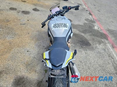 Zdjęcie 6 z 9 samochodu: 2022 BMW S 1000 R VIN:WB10E5301N6F54792 - miniatura