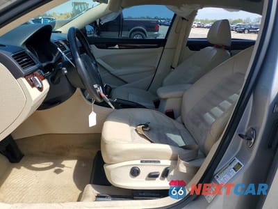 Zdjęcie 7 z 13 samochodu: 2013 VOLKSWAGEN PASSAT SEL VIN:1VWCN7A33DC092092 - miniatura