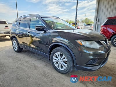 Czwarte zdjęcie samochodu z boku: 2014 NISSAN ROGUE SV VIN:5N1AT2MVXEC772262 - miniatura