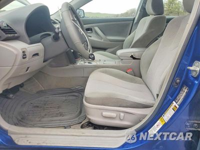 Zdjęcie 7 z 12 samochodu: 2010 TOYOTA CAMRY LE VIN:4T1BF3EK1AU558433 - miniatura