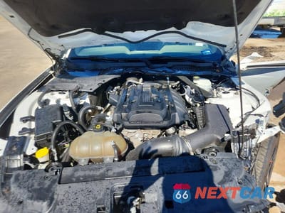 Zdjęcie 11 z 13 samochodu: 2018 FORD MUSTANG VIN:1FATP8UHXJ5110202 - miniatura