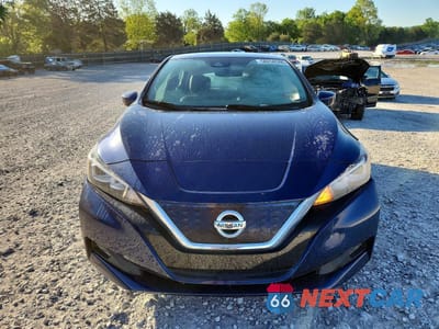 Piąte zdjęcie samochodu w środku: 2018 NISSAN LEAF SV VIN:1N4AZ1CP6JC309227 - miniatura