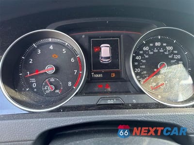 Zdjęcie 8 z 14 samochodu: 2019 VOLKSWAGEN GTI S VIN:3VW5T7AU6KM002193 - miniatura