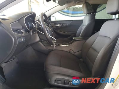 Zdjęcie 7 z 12 samochodu: 2020 CHEVROLET MALIBU RS VIN:1G1ZG5STXLF048204 - miniatura