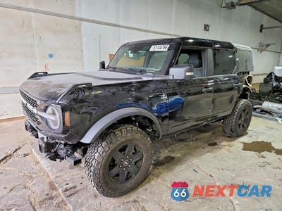 2025 FORD BRONCO OUTER BANKS 1FMEE8BP4SLA91948 - główne zdjęcie licytacji z USA - miniatura