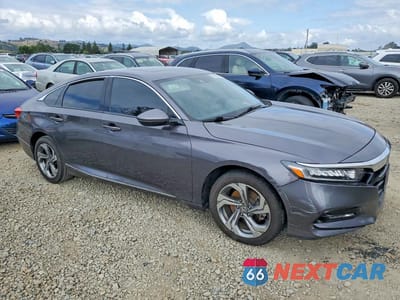 Czwarte zdjęcie samochodu z boku: 2018 HONDA ACCORD EXL VIN:1HGCV2F65JA043073 - miniatura