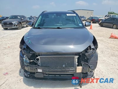 Piąte zdjęcie samochodu w środku: 2021 HYUNDAI TUCSON ULTIMATE VIN:KM8J33ALXMU409476 - miniatura