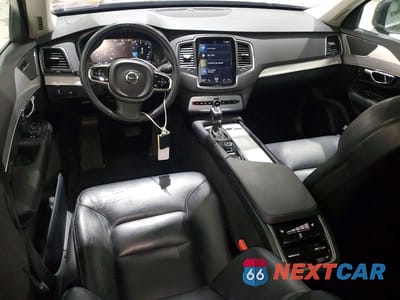 Zdjęcie 8 z 13 samochodu: 2017 VOLVO XC90 T6 VIN:YV4A22PK6H1116274 - miniatura