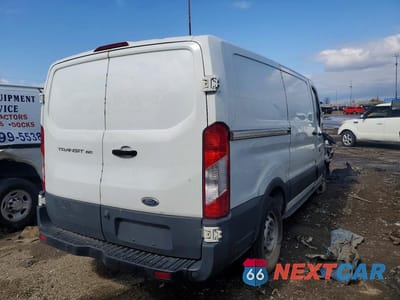 Trzecie zdjęcie samochodu z tyłu: 2016 FORD TRANSIT 150 DELIVERY VAN VIN:1FTYE1YM1GKB44155 - miniatura