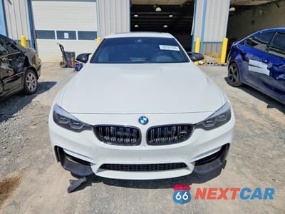 Piąte zdjęcie samochodu w środku: 2018 BMW M4 VIN:WBS4Y9C57JAA92317 - miniatura