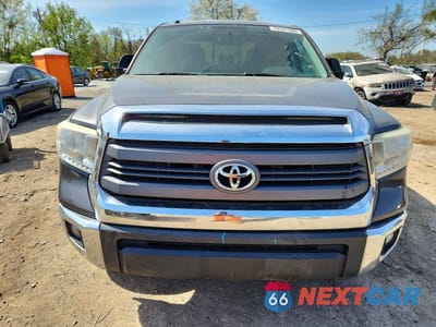 Piąte zdjęcie samochodu w środku: 2014 TOYOTA TUNDRA SR5 VIN:5TFRM5F12EX072485 - miniatura