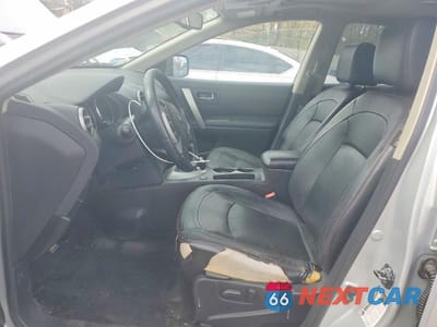 Zdjęcie 7 z 13 samochodu: 2010 NISSAN ROGUE S VIN:JN8AS5MV7AW107731 - miniatura