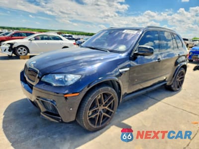 2012 BMW X5 M 5YMGY0C5XCLK27723 - główne zdjęcie licytacji z USA - miniatura