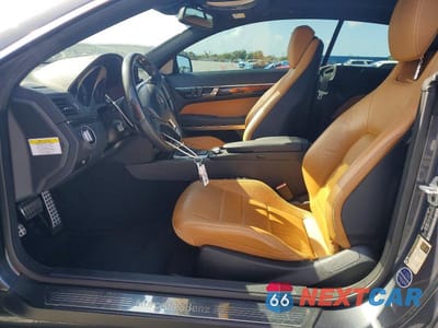 Zdjęcie 7 z 12 samochodu: 2013 MERCEDES-BENZ E 350 VIN:WDDKJ5KB8DF201848 - miniatura