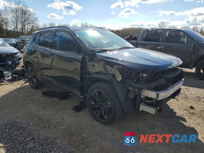 Czwarte zdjęcie samochodu z boku: 2020 JEEP COMPASS LATITUDE VIN:3C4NJDBBXLT229317 - miniatura