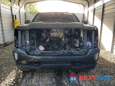 Piąte zdjęcie samochodu w środku: 2017 CHEVROLET SILVERADO K1500 LT VIN:3GCUKREC1HG451304 - miniatura