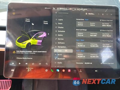 Zdjęcie 9 z 13 samochodu: 2023 TESLA MODEL 3 VIN:5YJ3E1EA1PF693002 - miniatura