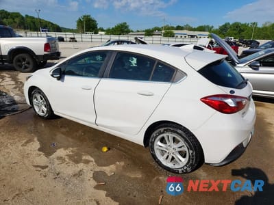 Drugie zdjęcie samochodu z przodu: 2018 CHEVROLET CRUZE LT VIN:3G1BE6SM8JS605139 - miniatura