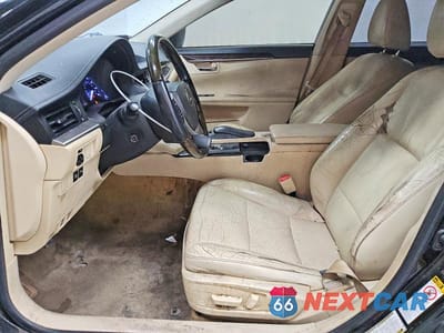 Zdjęcie 7 z 12 samochodu: 2013 LEXUS ES 350 BASE VIN:JTHBK1GGXD2023192 - miniatura