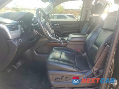 Zdjęcie 7 z 12 samochodu: 2017 GMC YUKON XL C1500 SLT VIN:1GKS1GKC5HR178116 - miniatura