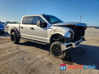 Czwarte zdjęcie samochodu z boku: 2019 FORD F150 SUPERCREW VIN:1FTEW1C5XKFB18946 - miniatura