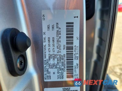 Zdjęcie 12 z 12 samochodu: 2025 TOYOTA TUNDRA LIMITED VIN:5TFWA5DB7SX271860 - miniatura