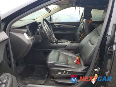 Zdjęcie 7 z 12 samochodu: 2018 CADILLAC XT5 LUXURY VIN:1GYKNCRS4JZ163936 - miniatura