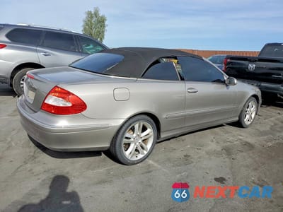 Trzecie zdjęcie samochodu z tyłu: 2006 MERCEDES-BENZ CLK 350 VIN:WDBTK56G56T069863 - miniatura