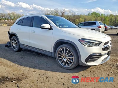 Czwarte zdjęcie samochodu z boku: 2021 MERCEDES-BENZ GLA 250 4MATIC VIN:W1N4N4HB1MJ213001 - miniatura