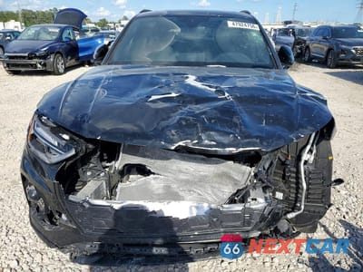 Piąte zdjęcie samochodu w środku: 2025 AUDI SQ5 PREMIUM PLUS VIN:WA1B4AFY0S2025580 - miniatura