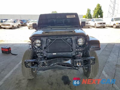 Piąte zdjęcie samochodu w środku: 2023 JEEP GLADIATOR SPORT VIN:1C6HJTAG6PL529482 - miniatura