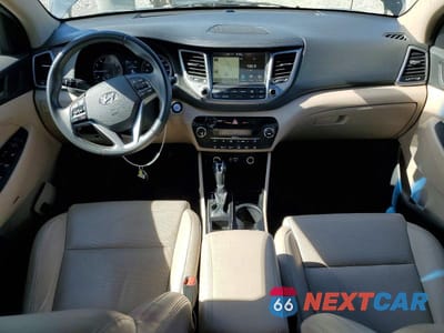 Zdjęcie 8 z 13 samochodu: 2017 HYUNDAI TUCSON LIMITED VIN:KM8J33A22HU365681 - miniatura